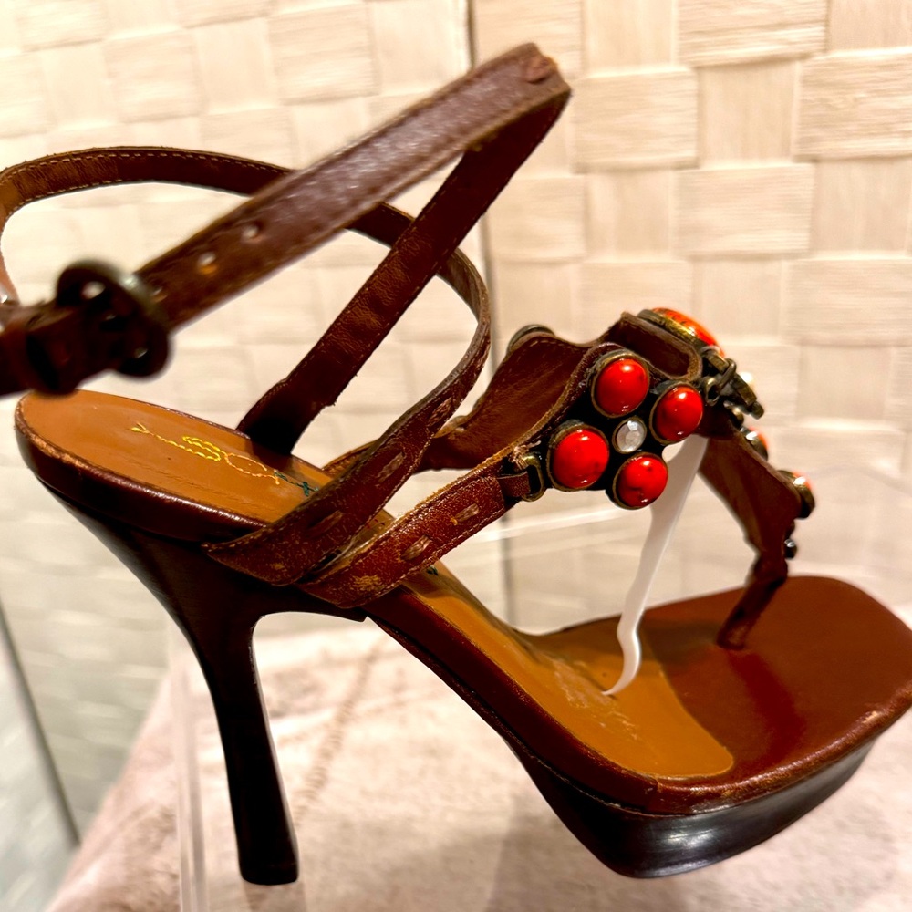 Vintage Shutz size 7 leather thong ankle wrap gem stones wood platform stiletto